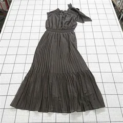 ◇ ⊂ ワンピース ナチュラルビューティーベーシック NATURAL BEAUTY BASIC プリーツワンピース ブラック系 M レディース E  【1510240014396】