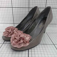 ◇ Θ ダイアナ DIANA フラワーコサージュ付きパンプス グレー系 23.5cm レディース E  【1510290015589】