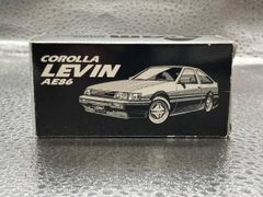 トミカリミテッドヴィンテージ カローラ レビン AE86 GT-APEX 3台