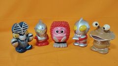 ご当地 ウルトラマン 24個 セブンカネゴンピグモンバルタン 地域限定ストラップ ウルトラマン ウルトラマンセブン カネゴン ピグモン バルタン星人