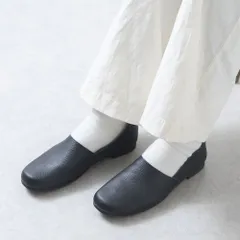 [ブラック]パンプス 本革 フラットシューズ ローヒール ぺたんこ ラウンドトゥ スクエアトゥ 痛くない 柔らかい 疲れない 歩きやすい おしゃれ 靴 日本製 大きいサイズ 軽量 黒 仕事用 通勤 立ち仕事 冠婚葬祭 フォーマル k160-31204