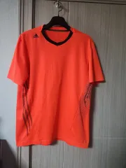 アディダス オレンジ色 機能性 半袖Tシャツ ㅂ05