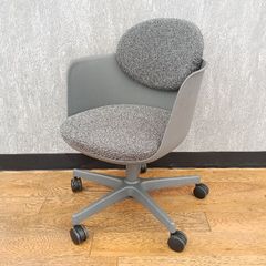2019年製 Vitra ワークチェア Softshell Chair グレー系 - メルカリ
