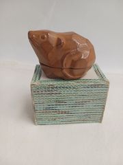 Item thumbnail for item 121d8337-a0b6-4fe4-a2ae-a404394abed5