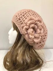 ハンドメイド　モヘア　サーモンピンク　ベレー帽　ニット帽　ビーニー