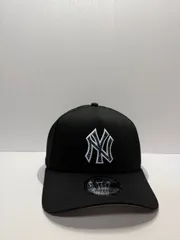 Newera ニューヨークヤンキース ラインストーン 9forty A-FRAME スナップバックキャップ ブラックカラー