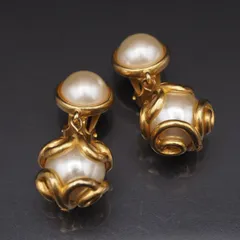 J490 CUSHKA クシュカ イヤリング ゴールド デザイン コスチュームジュエリー