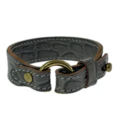 IL BISONTE イル ビゾンテ タグ付き 保存袋付きレザーブレスレット/グレー系