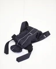 美品 ベビーキャリア MINI AIR アンスラサイト ベビービョルン 抱っこ専用 新生児OK 快適フルメッシュ クリーニング済み C824503