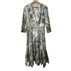 2025年最新】エトロワンピースの人気アイテム - メルカリ