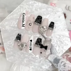 ネイルチップ ┋ ネイルチップオーダー ┋ Mignonnail ┋ 現品 ┋ 既製品 ┋ ツイード ┋ 黒 ┋ クリスマス ┋ 冬ネイル ┋ ハート ┋ オタクネイル ┋ 推しネイル ┋ 推し活 ┋ ワンホン ┋ 大人かわいい ┋ 韓国 ┋ 生誕祭 ┋ 地雷