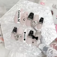 ネイルチップ ┋ ネイルチップオーダー ┋ Mignonnail  ┋ ギャル ┋ ツイード ┋ 黒 ┋ クリスマス ┋ 冬ネイル ┋ ハート ┋ オタクネイル ┋ 推しネイル ┋ 推し活 ┋ ワンホン ┋ 大人かわいい ┋ 韓国 ┋ 生誕祭 ┋ 地雷
