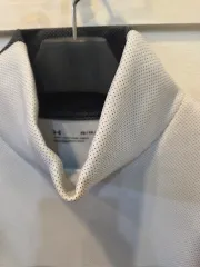 UNDER ARMOUR アンダーアーマー 白 レディース タートルネック スウェットシャツ