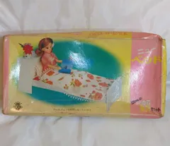 タカラ 2代目リカちゃん 白い白い家具セット ニューベッド
