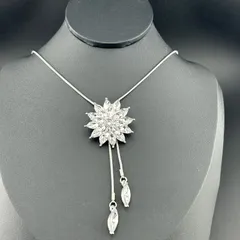 【新品】アクセサリー ネックレス 花 デザイン 大きめ シルバー カラー レディース◆