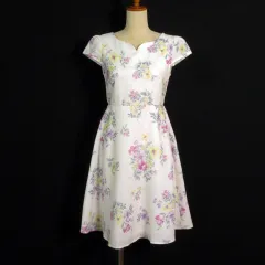 トッコ TOCCO closet ワンピース 花柄 フレア 半袖 白 ホワイト