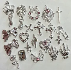 No.743 ネイルパーツ　デコパーツ　まとめ売り