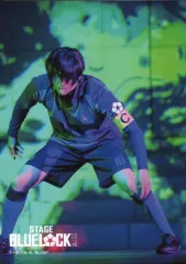 【中古】生写真(男性) 草地稜之(糸師凛)/ライブフォト・全身/舞台「『ブルーロック』4th STAGE」ランダム舞台写真ブロマイド