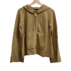 Item thumbnail for item beb63d74-38df-4e27-a3bb-3f78f4bed55e