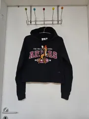 アディダス バンビ コラボ クロップド フーディー Tシャツ ネイビー