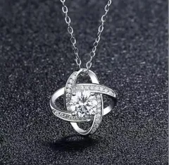 ストーン シルバー ネックレス レディース 上品で高見えするデザイン 人気アクセサリー プレゼント ギフトに最適 誕生日 記念日にもおすすめ キラキラ輝く高級感 デートコーデにも使えるシンプルジュエリー