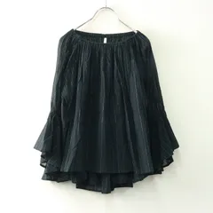 2025年最新】ハグオーワー ブラウスの人気アイテム - メルカリ