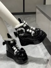 ブラック 黒　厚底 ショートブーツ リボン フリル ファー 量産型 地雷系 ガーリー 白 ホワイト 韓国ファッション 可愛い 痛バコーデ 推し活 靴 プラットフォーム ブーツ レディース 量産型 地雷系 ロリータ ロリィタ 界隈