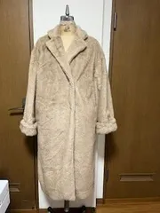 モフモフフェイクファー　ロングコート　ベージュ　裏地付き
