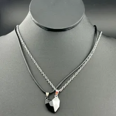 【新品】アクセサリー ネックレス ハート ペアネックレス 2本セット マグネット デザイン シルバー ブラック カラー シンプル◆