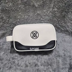 クラッチバッグ