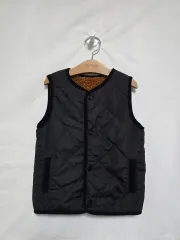 カーリーシュー フリース キルティング ベスト リバーシブル ブラック ブラウン キッズ 3-4歳 1211