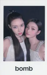 【中古】コレクションカード(女性) ILLIT/ユナ(YUNAH)・イロハ(IROHA)/CD「bomb」(GLLIT ver.) ILLIT Weverse Shop5形態セット特典ユニットインスタント風フォトカード