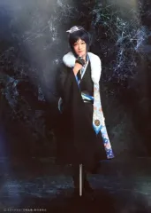 【中古】生写真(男性) 鳥越裕貴(大和守安定)/ライブver.・2Lサイズ・キャラクターショット/CD「刀剣男士 team新撰組 with蜂須賀虎徹『Scarlet Lips』」大和守安定メインパッケージ(プレス限定盤B) 公式通販3社 プレス特典 撮り下ろし