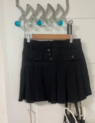 プリーツ 黒 スカート