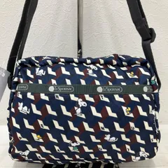 7249　LeSportsac　レスポートサック　 ショルダーバッグ　斜めがけ　紐調節可能　 スヌーピー　SNOOPY　70周年　総柄　 ネイビー系　紺　ナイロン　軽量　レディース