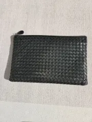 ボッテガ・ヴェネタ イントレチャート クラッチバッグ