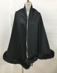 faviora/ファビオラ、ムーンバット、フォックスファー、ポンチョ、ケープ faviora/ファビオラ、ムーンバット、フォックスファー、ポンチョ