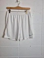 L) NIKE ドライフィット ハーフパンツ 出品