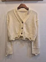 アイボリー ダメージ クロップド カーディガン