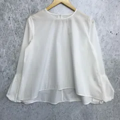 【新品タグ付き】titivate ティティベイト 袖口バルーン デザイン ブラウス ホワイト Fサイズ 〇□