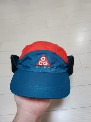 ナイキ ACG テイルウィンド シェルパ キャップ ジオード ティール ハバネロ レッド