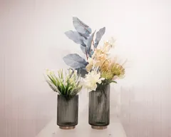 輸入品 フラワーベース 2個セット ガラス 造花付き 花瓶 オブジェ インテリア 雑貨 小物 北欧 モダン