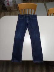 30 UNIQLO セルビッジ ストレッチ スリムストレートジーン インディゴデニム 30-152