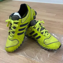 アディダス スニーカー 蛍光色/ランニングシューズ 260