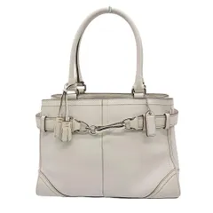 コーチ ハンドバッグ ホワイト レザー チェーン装飾付き　チャーム