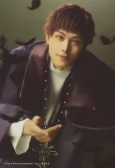 【中古】生写真(男性) 稲垣成弥(伏見臣)/上半身・キャラクターショット/「MANKAI STAGE『A3!』ACT3! 2025」ランダムブロマイド 劇中劇ショット 第七回ミックス公演『永久(とわ)に囚われた悪魔。』ver.