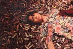 【中古】生写真(男性) 防弾少年団/J-HOPE(ジェイホープ)/横型・上半身・衣装グレー・寝そべり・両手下げ・目線左・ポストカードサイズ/展示会「2018 BTS EXHIBITION オヌル」「24=7 Serendipity」シーズン1 生写真(LIVE