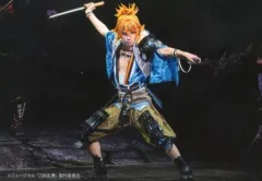 【中古】生写真(男性) 糸川耀士郎(浦島虎徹)/ライブフォト・横型・全身・1部衣裳・右手刀・キャラクターショット/「ミュージカル『刀剣乱舞』 ～静かの海のパライソ～」ローソンプリント限定ブロマイド