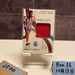 Panini Adrenalyn XL 2026 リオネル•メッシ 限定カード - メルカリ
