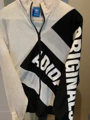 アディダス オリジナル ブラック/ホワイト メッシュ ジャケット